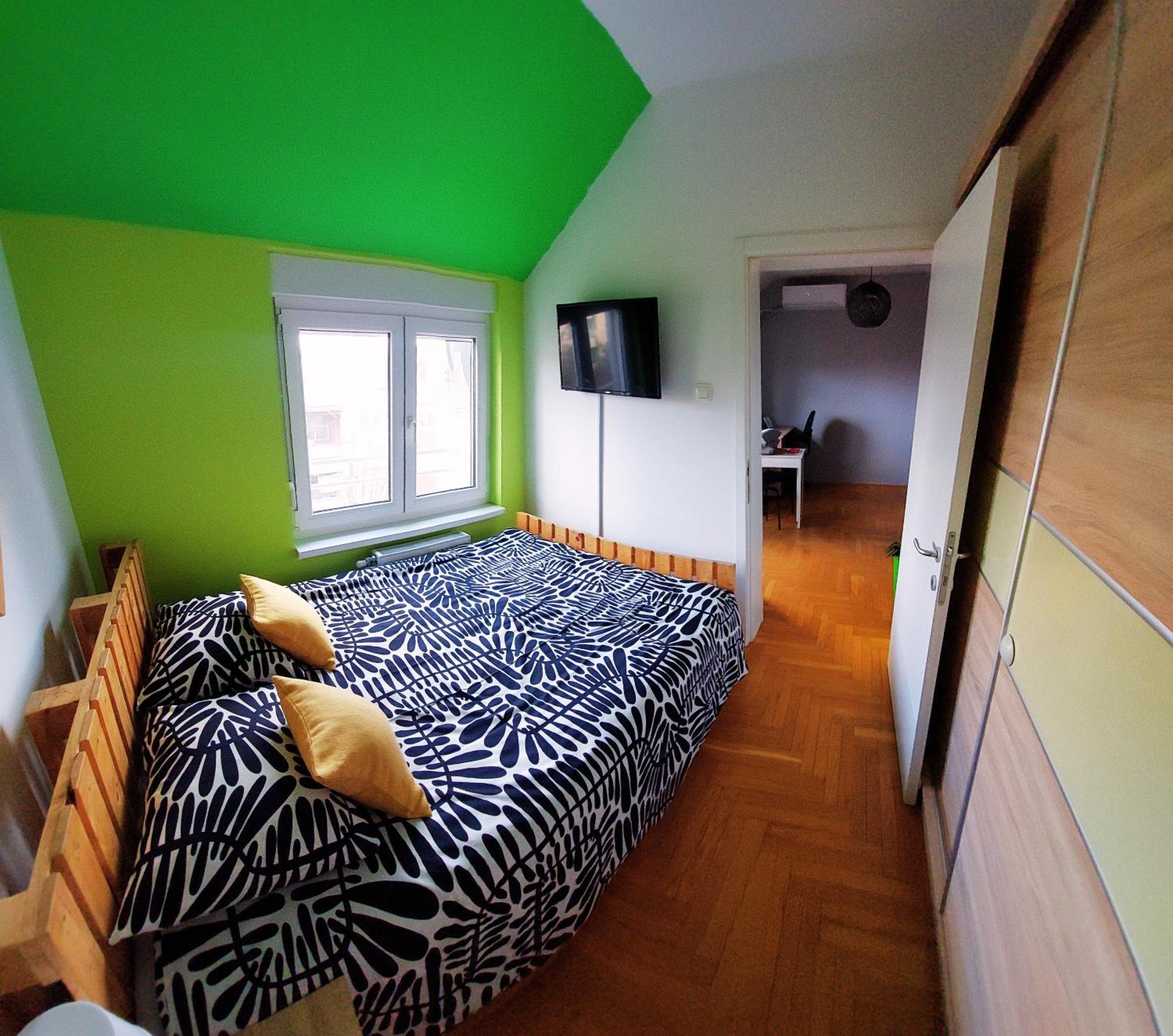 Xo Apartman Sremska Mitrovica Exteriör bild